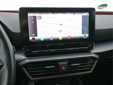 CUPRA Leon Sportstourer 1.4 e-Hybrid VZ Adrenaline (INCL-BTW) Aut. *FULL-LED | DIGI-COCKPIT | ADAPTIVE-CRUISE | 1/2-LEATHER | SPORT-SEATS | AMBIENT-LIGHT | DAB+ | KEYLESS | CAMERA | HEATED-SEATS | SHIFT-PADDLES | 19''ALU*