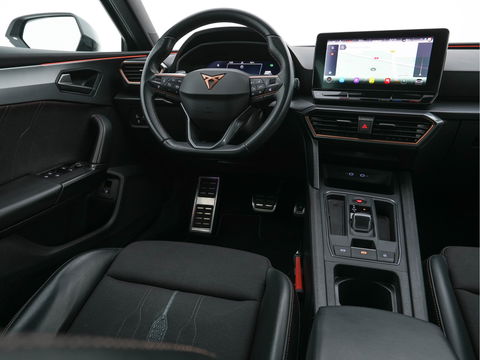 CUPRA Leon Sportstourer 1.4 e-Hybrid VZ Adrenaline (INCL-BTW) Aut. *FULL-LED | DIGI-COCKPIT | ADAPTIVE-CRUISE | 1/2-LEATHER | SPORT-SEATS | AMBIENT-LIGHT | DAB+ | KEYLESS | CAMERA | HEATED-SEATS | SHIFT-PADDLES | 19''ALU*