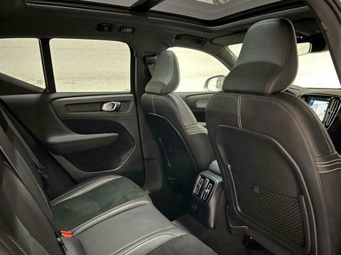 Volvo XC40 1.5 T5 Recharge R-Design Pano Navi Camera Cruise