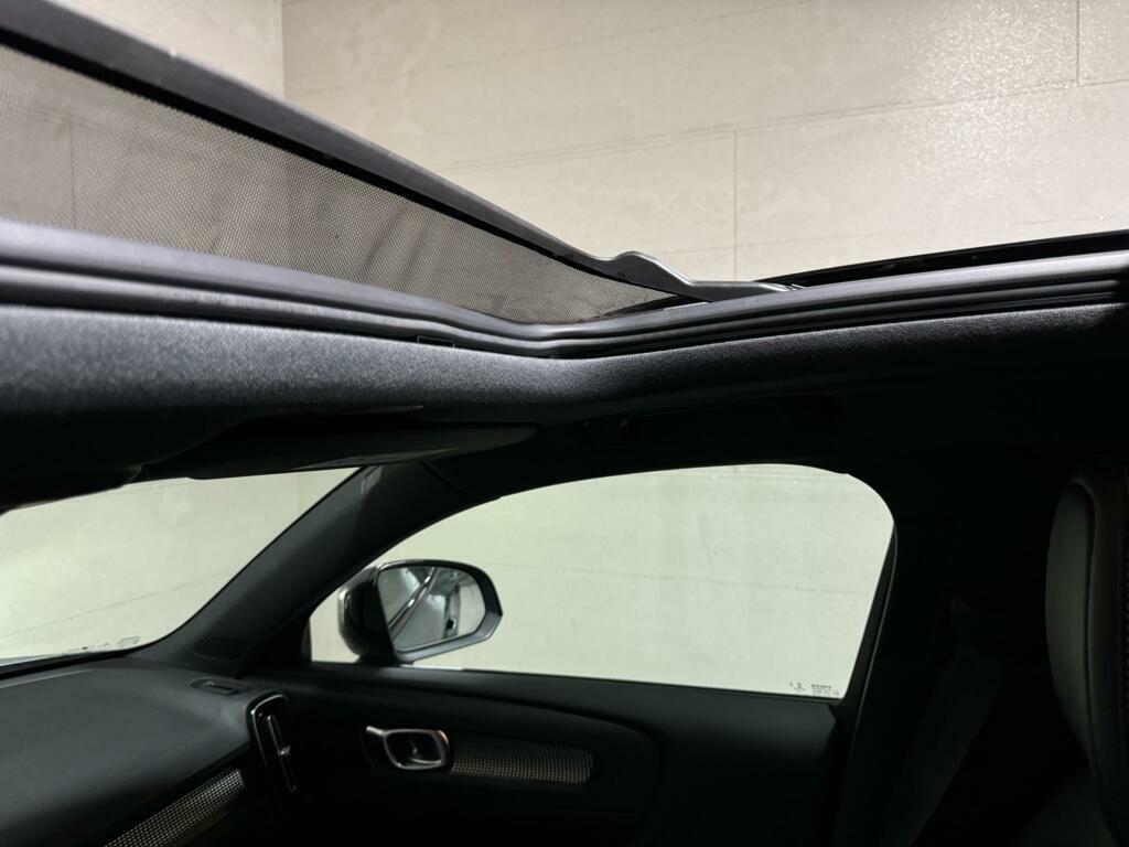Volvo XC40 1.5 T5 Recharge R-Design Pano Navi Camera Cruise