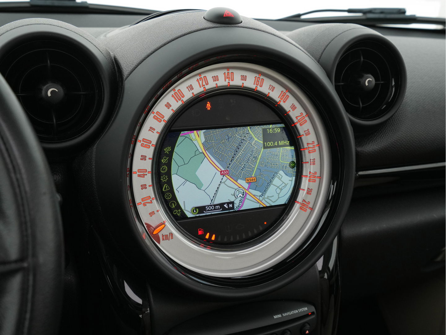 MINI Countryman 1.6 Cooper S Chili Aut. *PANO | FULL-LEATHER | XENON | HARMAN/KARDON-AUDIO | NAVI-FULLMAP | SPORT-SEATS | ECC | HEATED-SEATS | SHIFT-PADDLES |  PDC | CRUISE | 18''ALU*