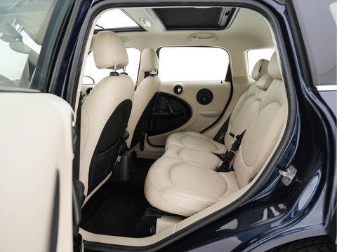 MINI Countryman 1.6 Cooper S Chili Aut. *PANO | FULL-LEATHER | XENON | HARMAN/KARDON-AUDIO | NAVI-FULLMAP | SPORT-SEATS | ECC | HEATED-SEATS | SHIFT-PADDLES |  PDC | CRUISE | 18''ALU*