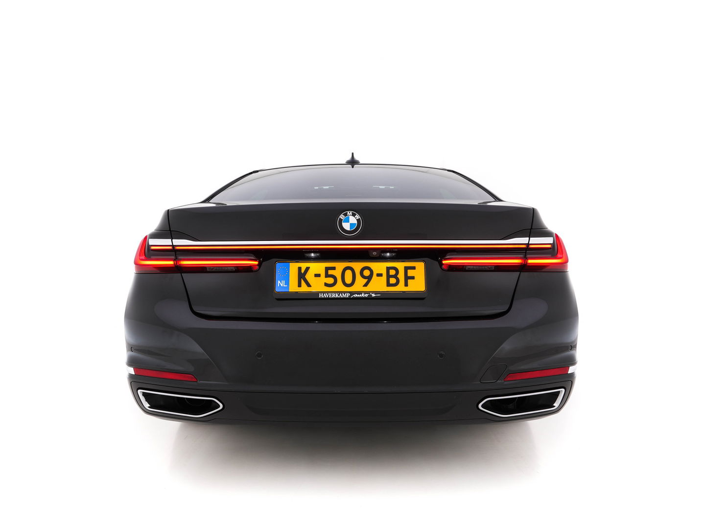BMW 7 Serie 730d High Executive Aut. *PANO | HEAD-UP | CARBON-CORE | ADAPT.CRUISE | LASER-LED | SOFT-CLOSE | MASSAGE | NAPPA-LEATHER | HARMAN/KARDON-AUDIO | MEMORY-PACK | BLINDSPOT | TOP-VIEW | CARPLAY | DIGI-COCKPIT