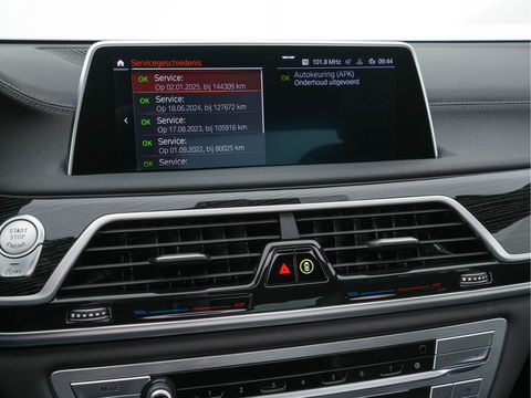 BMW 7 Serie 730d High Executive Aut. *PANO | HEAD-UP | CARBON-CORE | ADAPT.CRUISE | LASER-LED | SOFT-CLOSE | MASSAGE | NAPPA-LEATHER | HARMAN/KARDON-AUDIO | MEMORY-PACK | BLINDSPOT | TOP-VIEW | CARPLAY | DIGI-COCKPIT