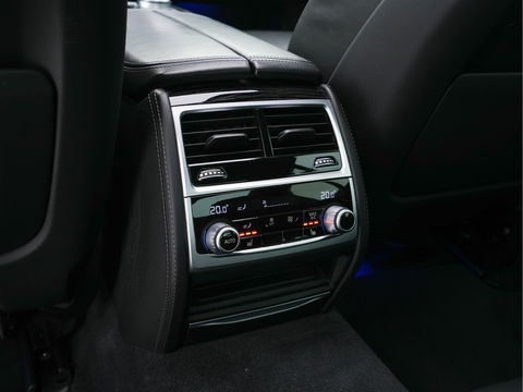 BMW 7 Serie 730d High Executive Aut. *PANO | HEAD-UP | CARBON-CORE | ADAPT.CRUISE | LASER-LED | SOFT-CLOSE | MASSAGE | NAPPA-LEATHER | HARMAN/KARDON-AUDIO | MEMORY-PACK | BLINDSPOT | TOP-VIEW | CARPLAY | DIGI-COCKPIT