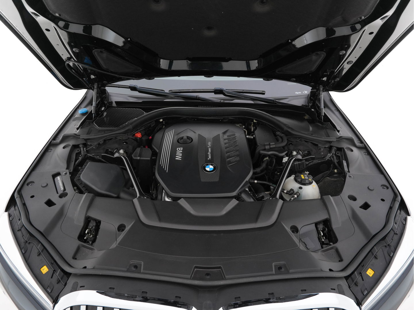 BMW 7 Serie 730d High Executive Aut. *PANO | HEAD-UP | CARBON-CORE | ADAPT.CRUISE | LASER-LED | SOFT-CLOSE | MASSAGE | NAPPA-LEATHER | HARMAN/KARDON-AUDIO | MEMORY-PACK | BLINDSPOT | TOP-VIEW | CARPLAY | DIGI-COCKPIT