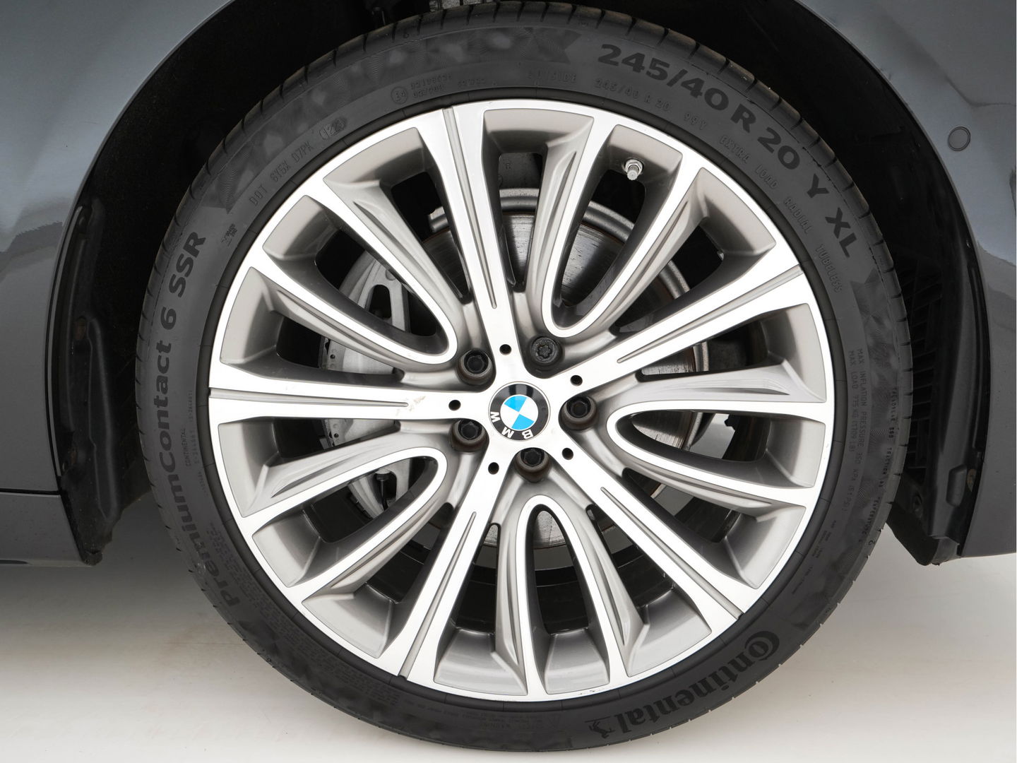 BMW 7 Serie 730d High Executive Aut. *PANO | HEAD-UP | CARBON-CORE | ADAPT.CRUISE | LASER-LED | SOFT-CLOSE | MASSAGE | NAPPA-LEATHER | HARMAN/KARDON-AUDIO | MEMORY-PACK | BLINDSPOT | TOP-VIEW | CARPLAY | DIGI-COCKPIT