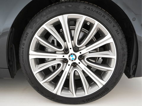 BMW 7 Serie 730d High Executive Aut. *PANO | HEAD-UP | CARBON-CORE | ADAPT.CRUISE | LASER-LED | SOFT-CLOSE | MASSAGE | NAPPA-LEATHER | HARMAN/KARDON-AUDIO | MEMORY-PACK | BLINDSPOT | TOP-VIEW | CARPLAY | DIGI-COCKPIT