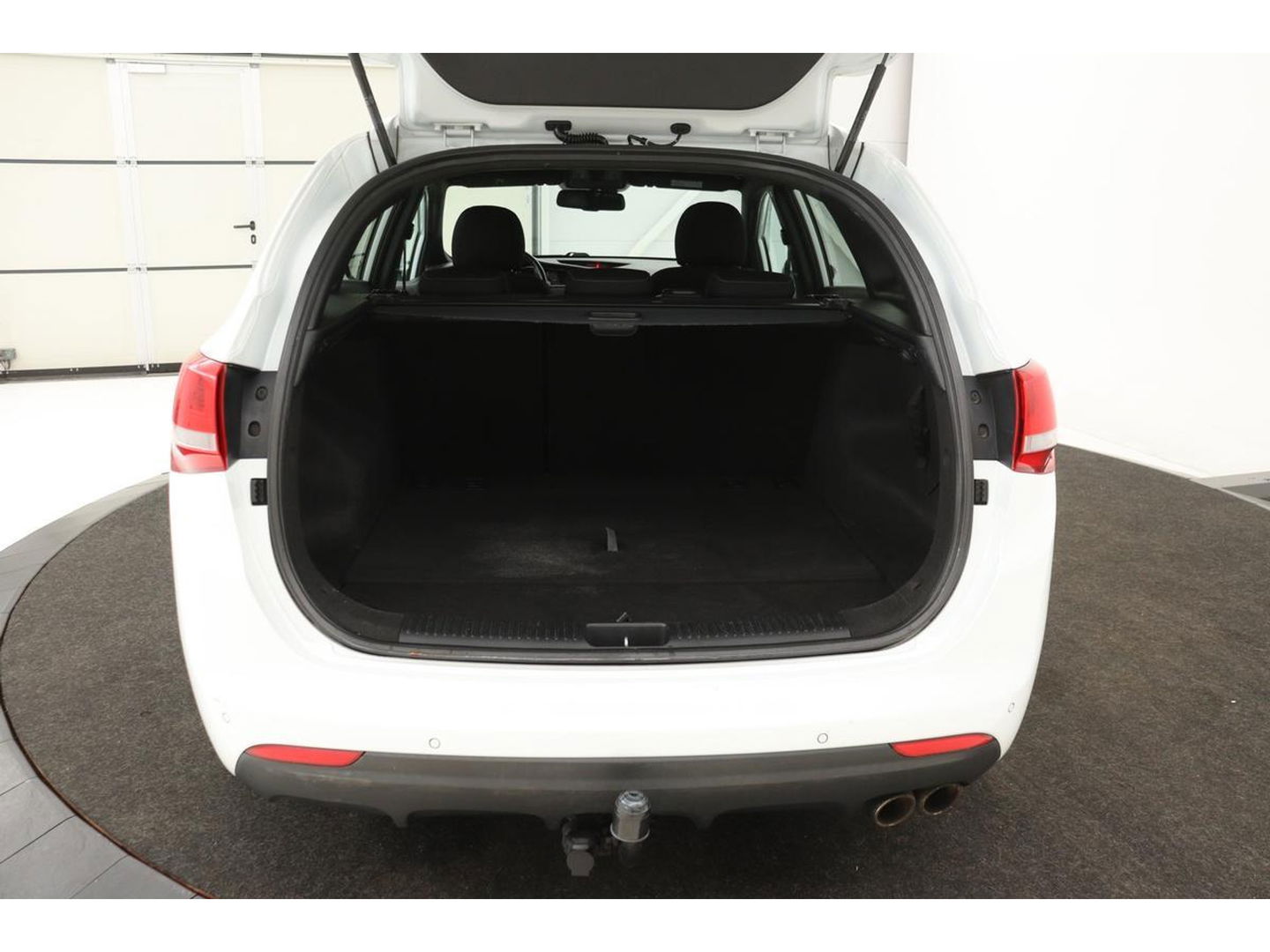 Kia cee'd 1.0 T-GDi GT-Line | 1e eigenaar | Stoel & stuurverwarming | Camera | Navigatie | Xenon | Climate control | Keyless | Cruise control