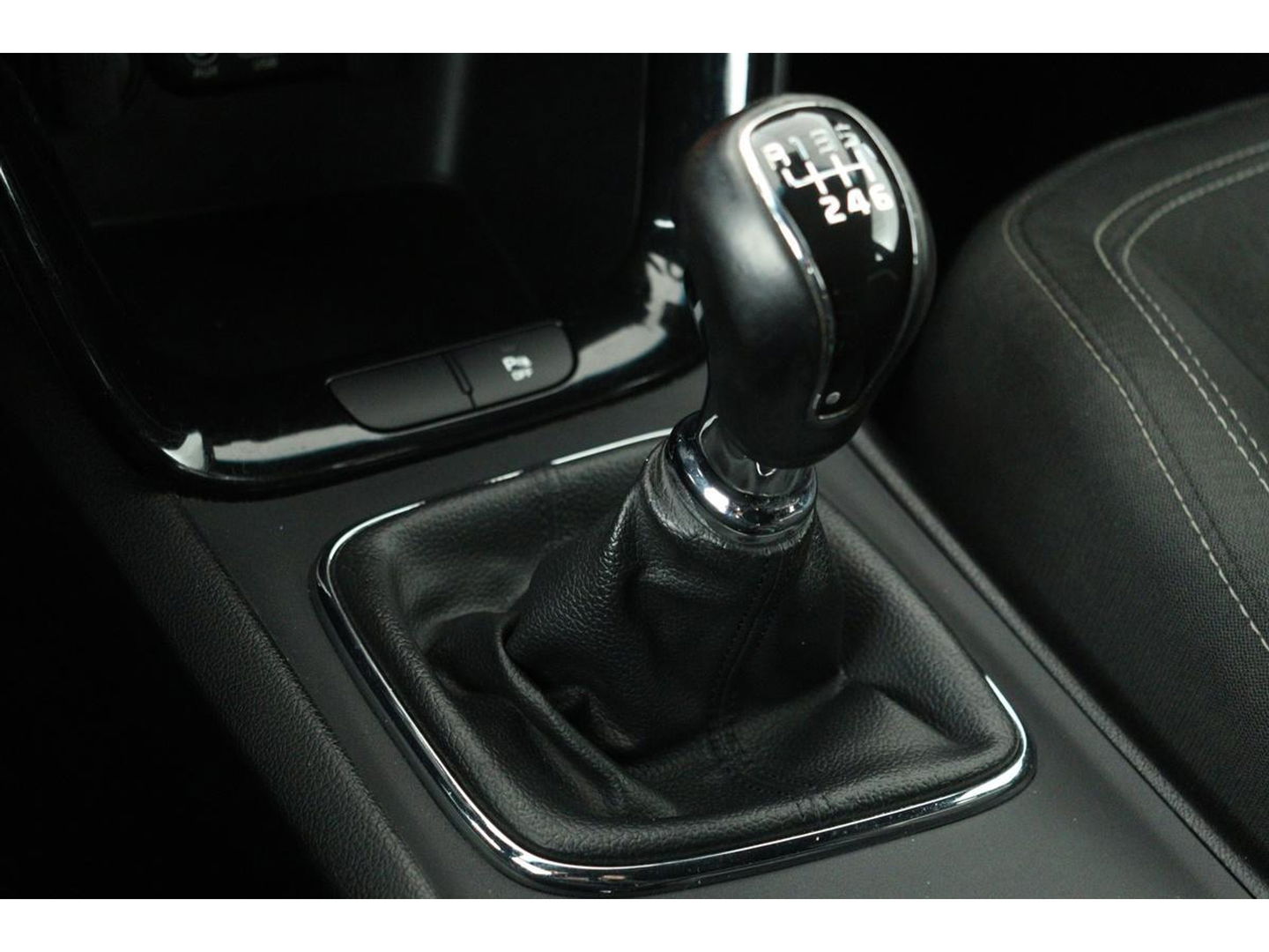 Kia cee'd 1.0 T-GDi GT-Line | 1e eigenaar | Stoel & stuurverwarming | Camera | Navigatie | Xenon | Climate control | Keyless | Cruise control