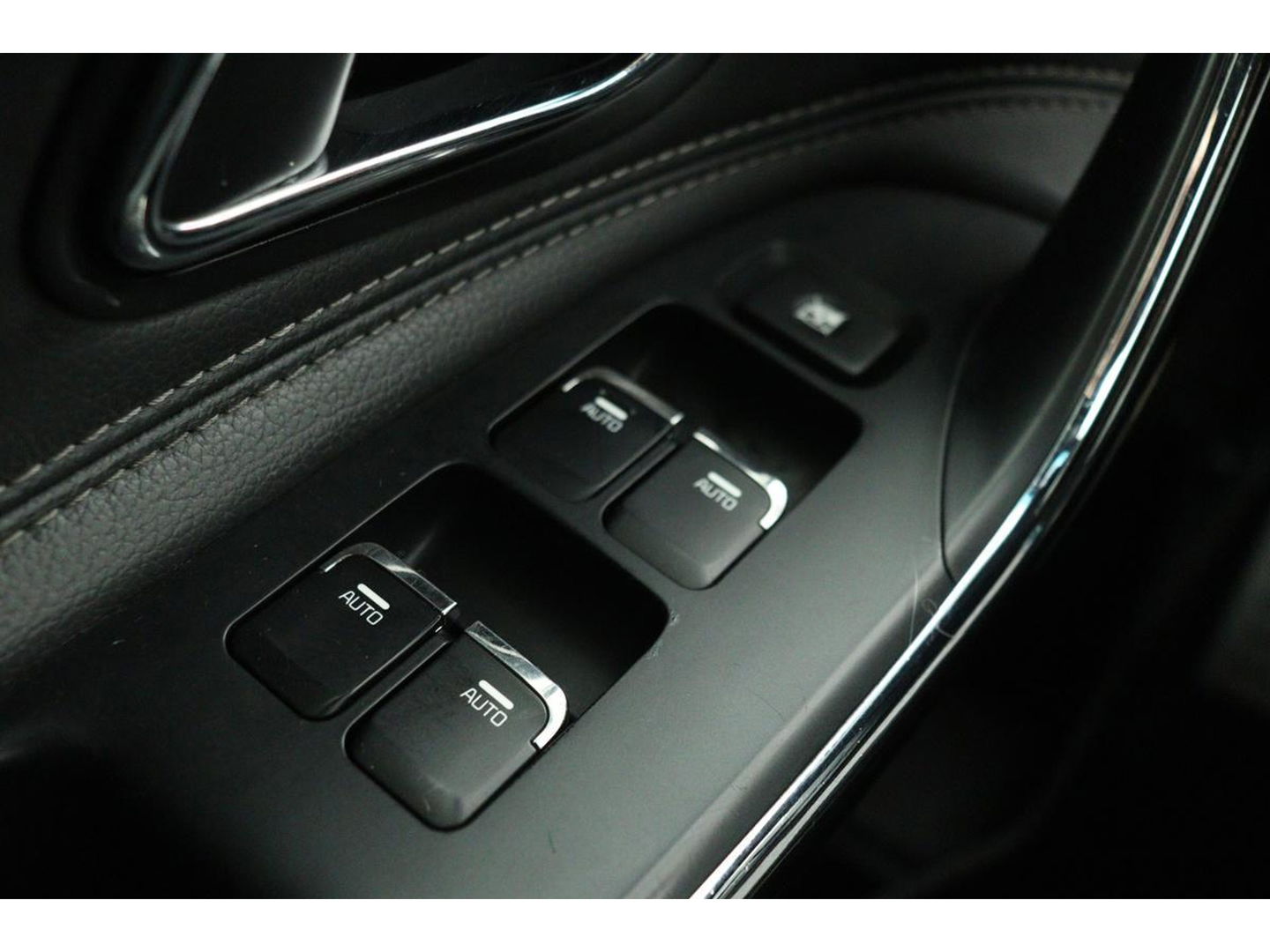 Kia cee'd 1.0 T-GDi GT-Line | 1e eigenaar | Stoel & stuurverwarming | Camera | Navigatie | Xenon | Climate control | Keyless | Cruise control