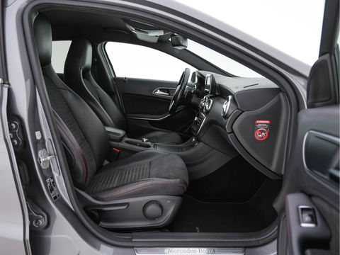 Mercedes-Benz A-Klasse 200 Prestige AMG-Sport-Pack Aut. *XENON | NAVI-FULLMAP | SPORT-SEATS | LEATHER-ALCANTARA | ECC | SHIFT-PADDLES | PDC | CRUISE | 18''ALU*