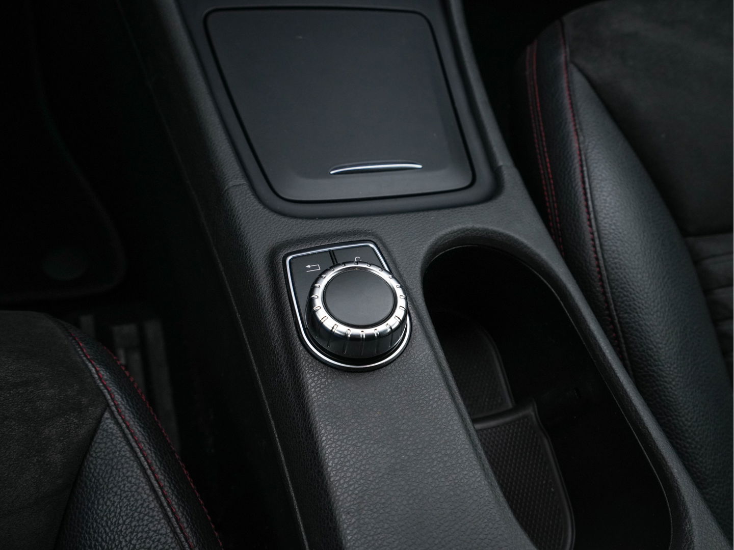 Mercedes-Benz A-Klasse 200 Prestige AMG-Sport-Pack Aut. *XENON | NAVI-FULLMAP | SPORT-SEATS | LEATHER-ALCANTARA | ECC | SHIFT-PADDLES | PDC | CRUISE | 18''ALU*