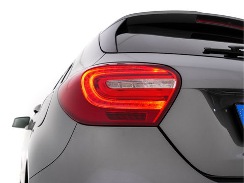 Mercedes-Benz A-Klasse 200 Prestige AMG-Sport-Pack Aut. *XENON | NAVI-FULLMAP | SPORT-SEATS | LEATHER-ALCANTARA | ECC | SHIFT-PADDLES | PDC | CRUISE | 18''ALU*