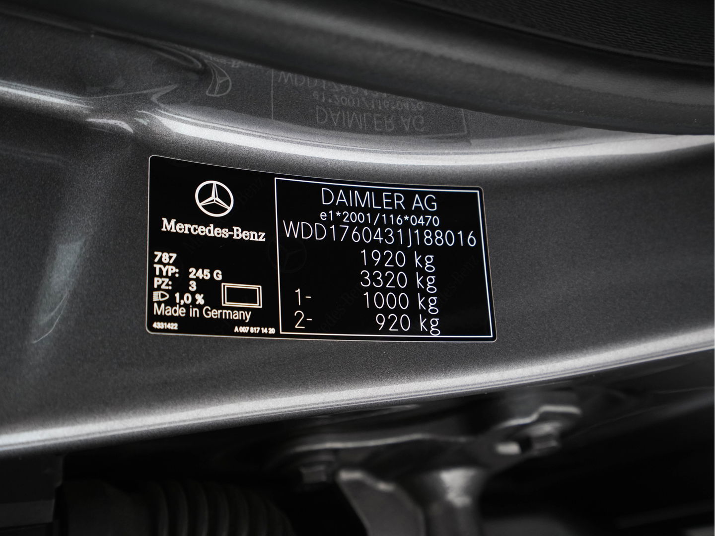 Mercedes-Benz A-Klasse 200 Prestige AMG-Sport-Pack Aut. *XENON | NAVI-FULLMAP | SPORT-SEATS | LEATHER-ALCANTARA | ECC | SHIFT-PADDLES | PDC | CRUISE | 18''ALU*