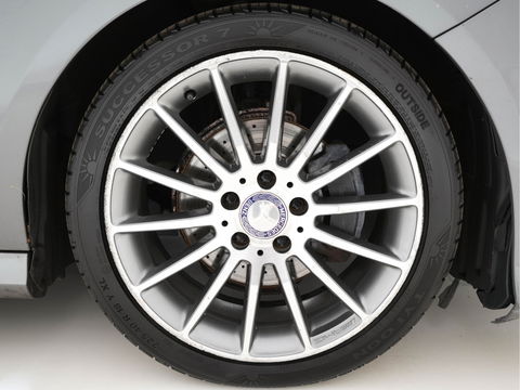 Mercedes-Benz A-Klasse 200 Prestige AMG-Sport-Pack Aut. *XENON | NAVI-FULLMAP | SPORT-SEATS | LEATHER-ALCANTARA | ECC | SHIFT-PADDLES | PDC | CRUISE | 18''ALU*