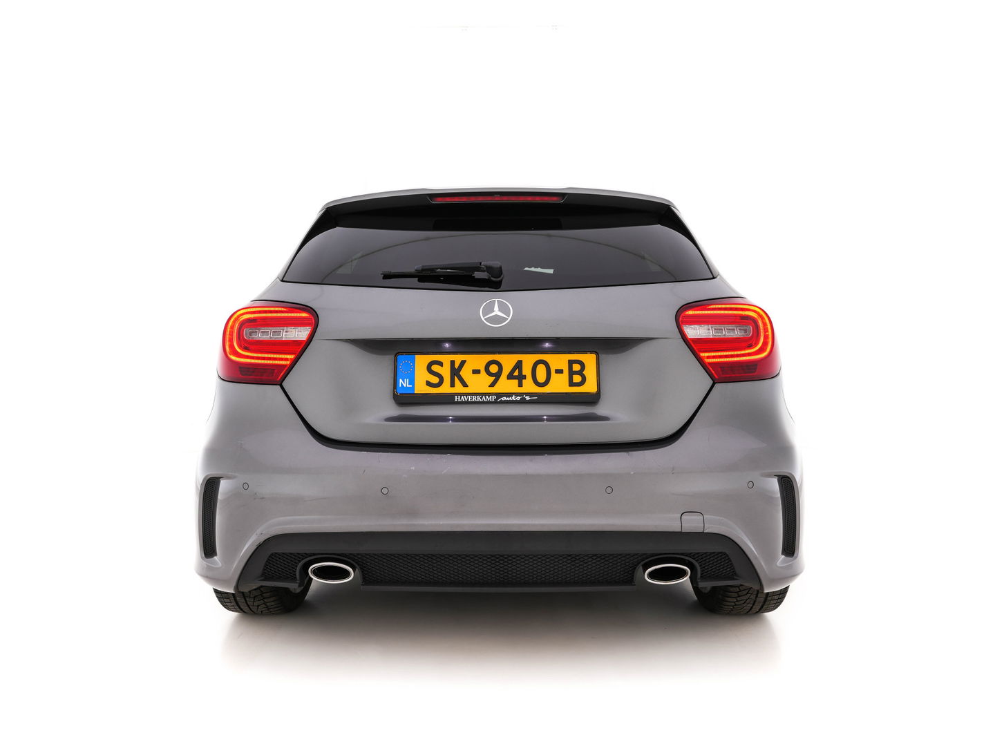 Mercedes-Benz A-Klasse 200 Prestige AMG-Sport-Pack Aut. *XENON | NAVI-FULLMAP | SPORT-SEATS | LEATHER-ALCANTARA | ECC | SHIFT-PADDLES | PDC | CRUISE | 18''ALU*
