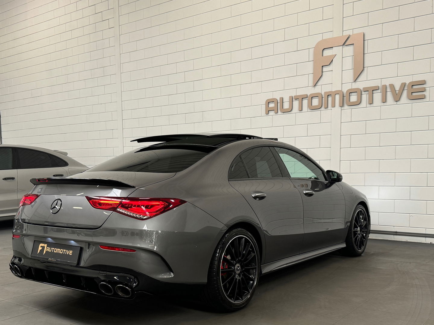 Mercedes-Benz CLA-Klasse 250 AMG Night|Pano|Sfeer|Burmes|45s