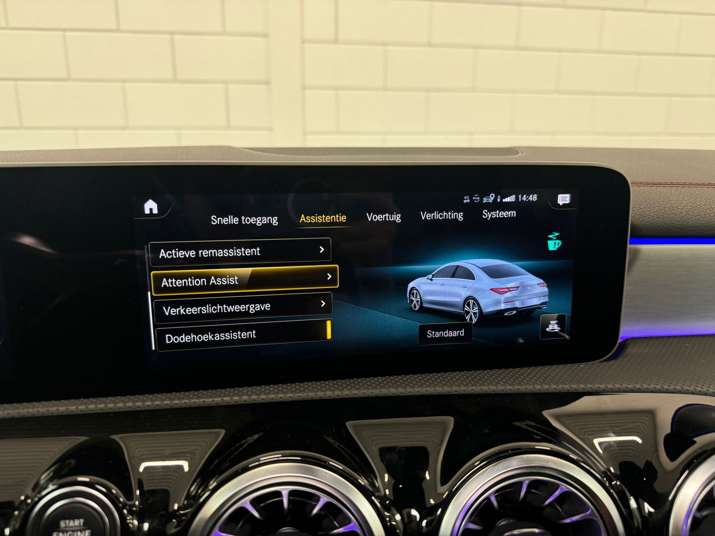 Mercedes-Benz CLA-Klasse 250 AMG Night|Pano|Sfeer|Burmes|45s