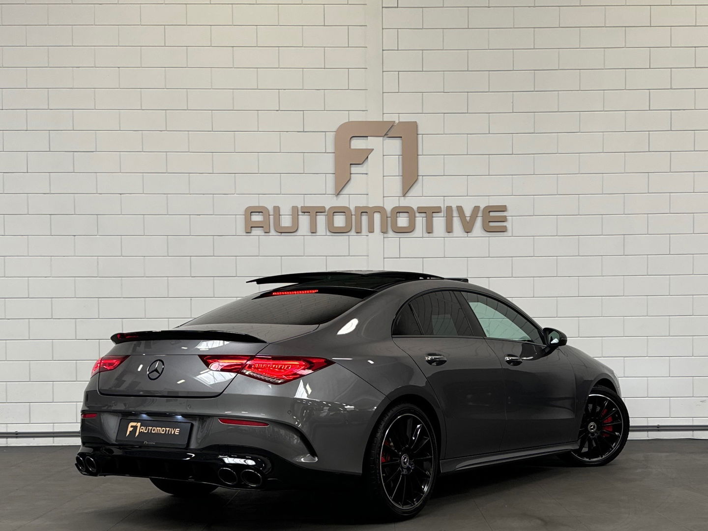 Mercedes-Benz CLA-Klasse 250 AMG Night|Pano|Sfeer|Burmes|45s