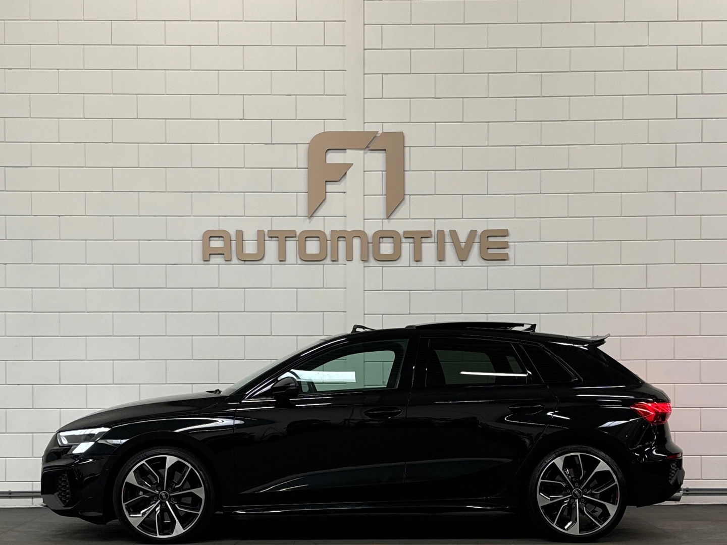 Audi A3 Sportback 2.0 TFSI S3 quattro Pano|HuD|RS Seat|Sfeer