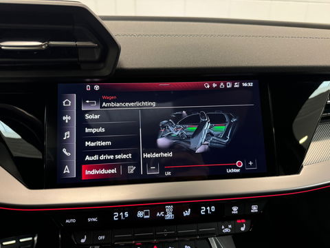 Audi A3 Sportback 2.0 TFSI S3 quattro Pano|HuD|RS Seat|Sfeer