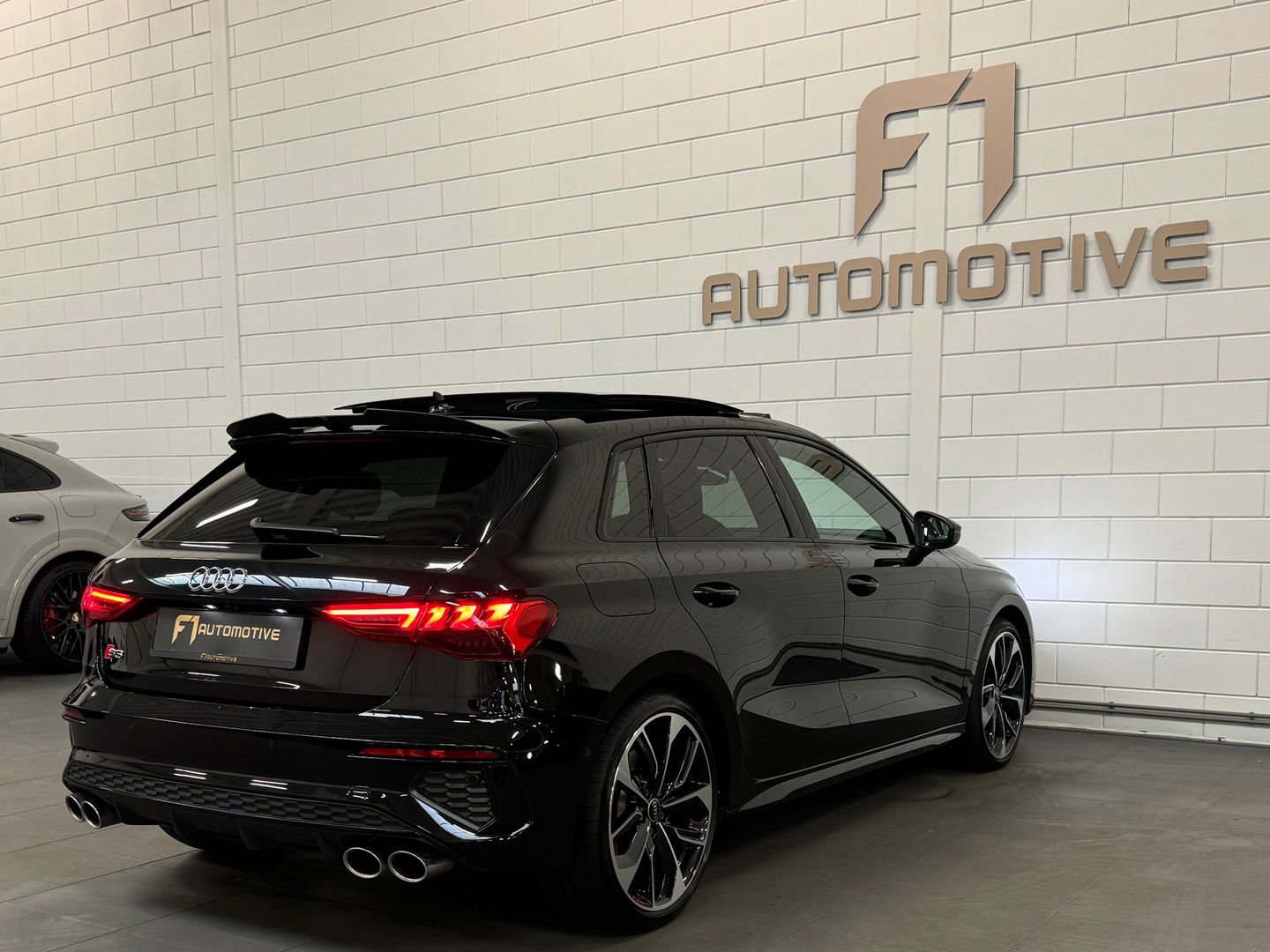 Audi A3 Sportback 2.0 TFSI S3 quattro Pano|HuD|RS Seat|Sfeer
