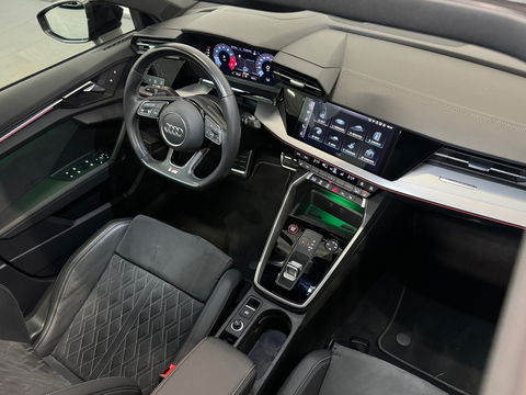 Audi A3 Sportback 2.0 TFSI S3 quattro Pano|HuD|RS Seat|Sfeer