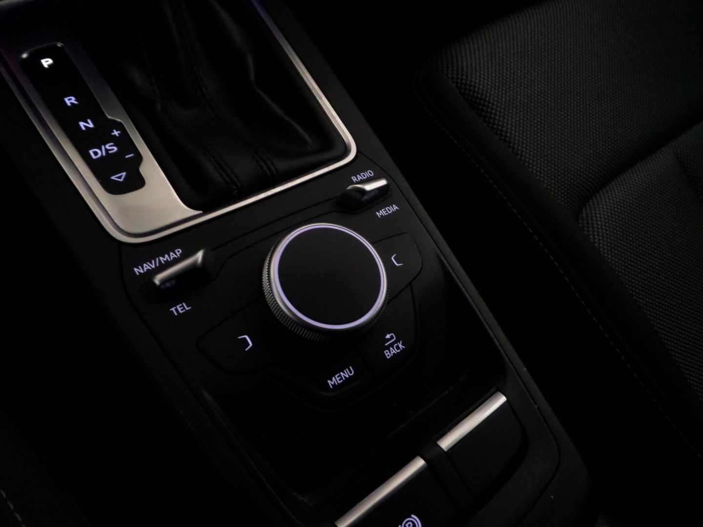 Audi Q2 1.4 TFSI CoD Sport Automaat! "Origineel NL!" Navigatie Bluetooth Cruise Parkeersensoren, van 1e eigenaar in nieuwstaat !