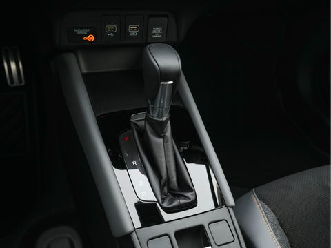 Honda Jazz 1.5 e:HEV Hybrid CVT Advance Sport Aut.* FULL-LED | LEATHER-MICROFIBRE | HEATED-SEATS | DAB | CAMERA |  LANE-ASSIST | ADAPT.CRUISE | DIGI-COCKPIT | CARPLAY | SHIFT-PADDLES | KEYLESS | COMFORT-SEATS | NAVI-FULLMAP | PDC | 16"AL