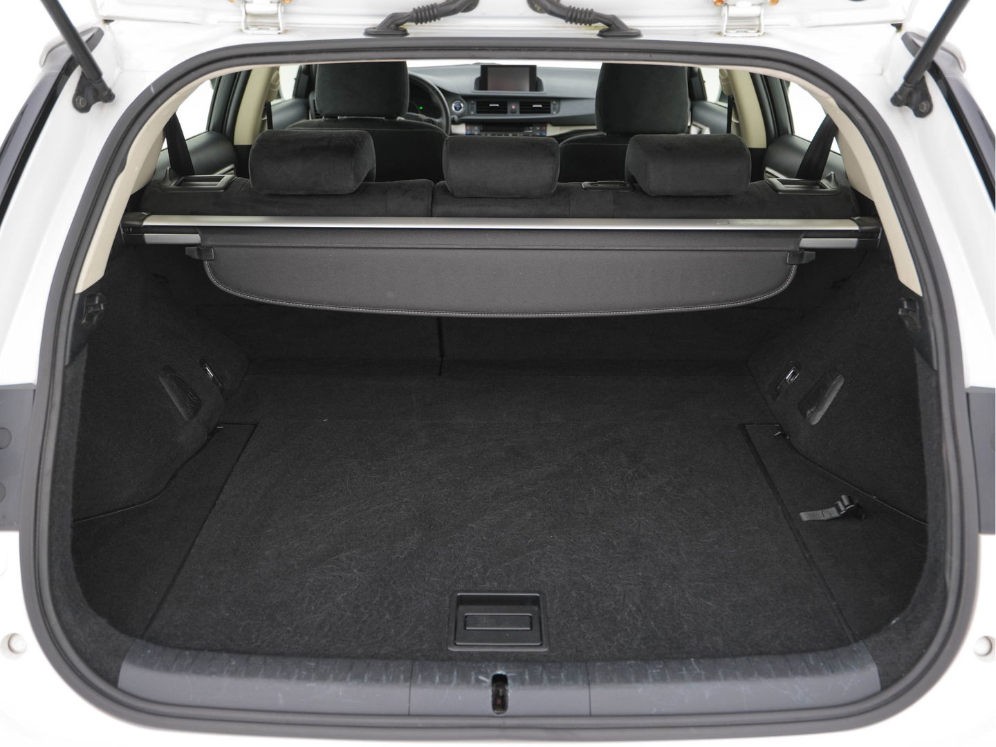 Lexus CT 200h Business Style Special Edition Aut. *NAVI-FULLMAP | ALCANTARA | ECC | PARKASSIST | CRUISE | TOWBAR | COMFORT-SEATS |  15''ALU*