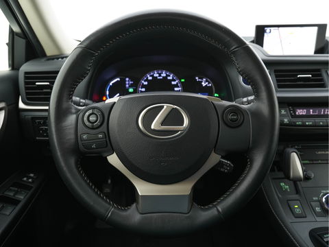 Lexus CT 200h Business Style Special Edition Aut. *NAVI-FULLMAP | ALCANTARA | ECC | PARKASSIST | CRUISE | TOWBAR | COMFORT-SEATS |  15''ALU*