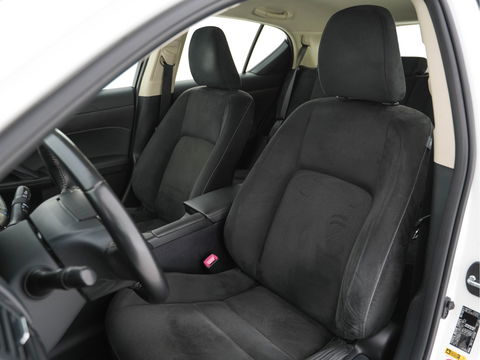Lexus CT 200h Business Style Special Edition Aut. *NAVI-FULLMAP | ALCANTARA | ECC | PARKASSIST | CRUISE | TOWBAR | COMFORT-SEATS |  15''ALU*
