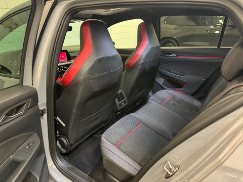 Volkswagen Golf 2.0 TSI GTI Clubsport Pano|HeadUp|Cam|IQ|ACC
