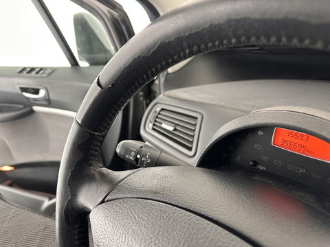 Peugeot 807 2.0 HDiF Norwest [ 8-Pers. ] *NAVI-FULLMAP | 1/2-LEATHER | COMFORT-SEATS | ECC | PDC | CRUISE | RADIO-MP3 | TOWBAR | 16''ALU*
