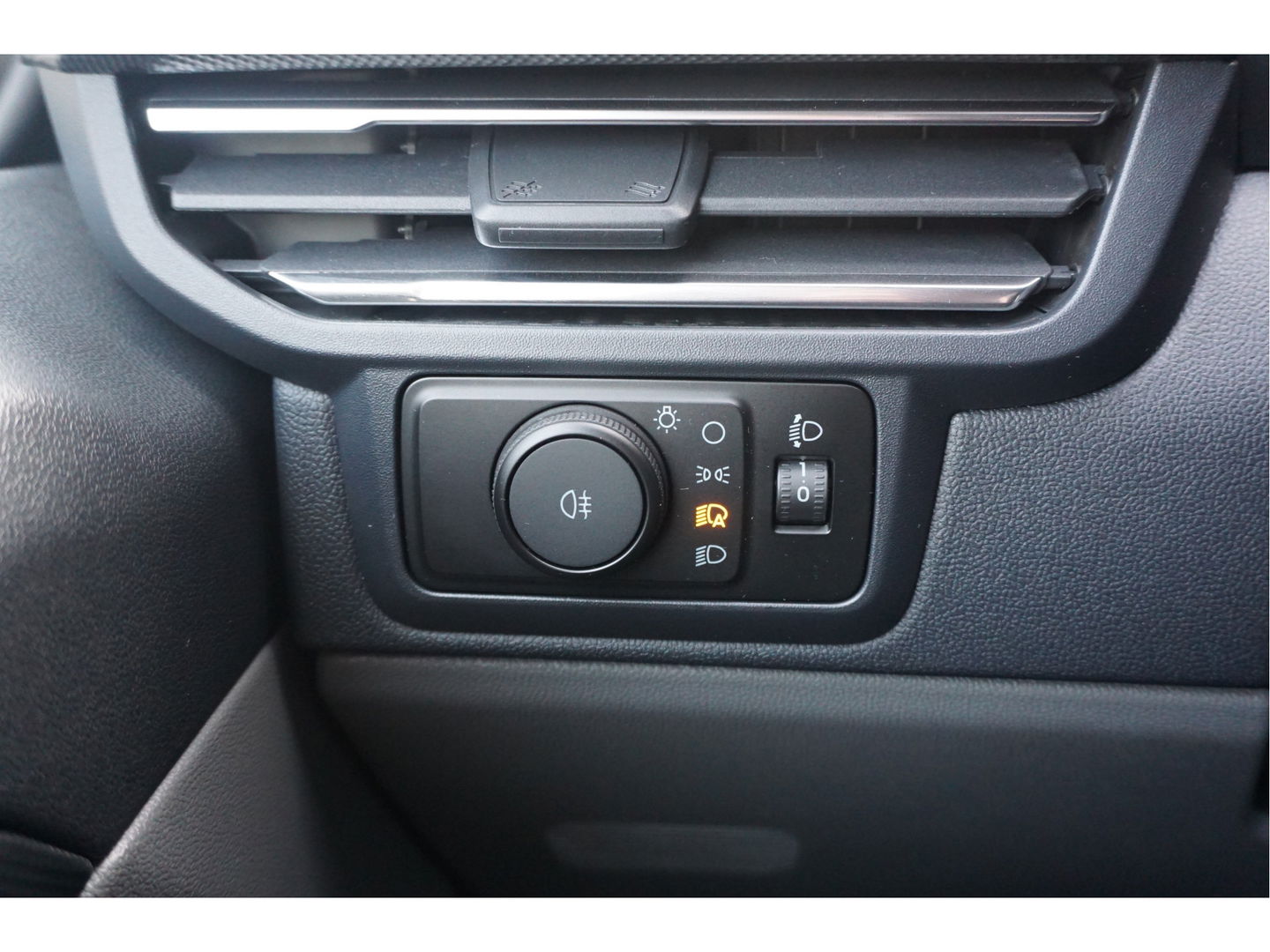 Ford Transit Custom 300L 170PK Limited AUT BPM VRIJ!! Navi, Cam, Adap. Cruise, LM Velg, LED!! NR. 236