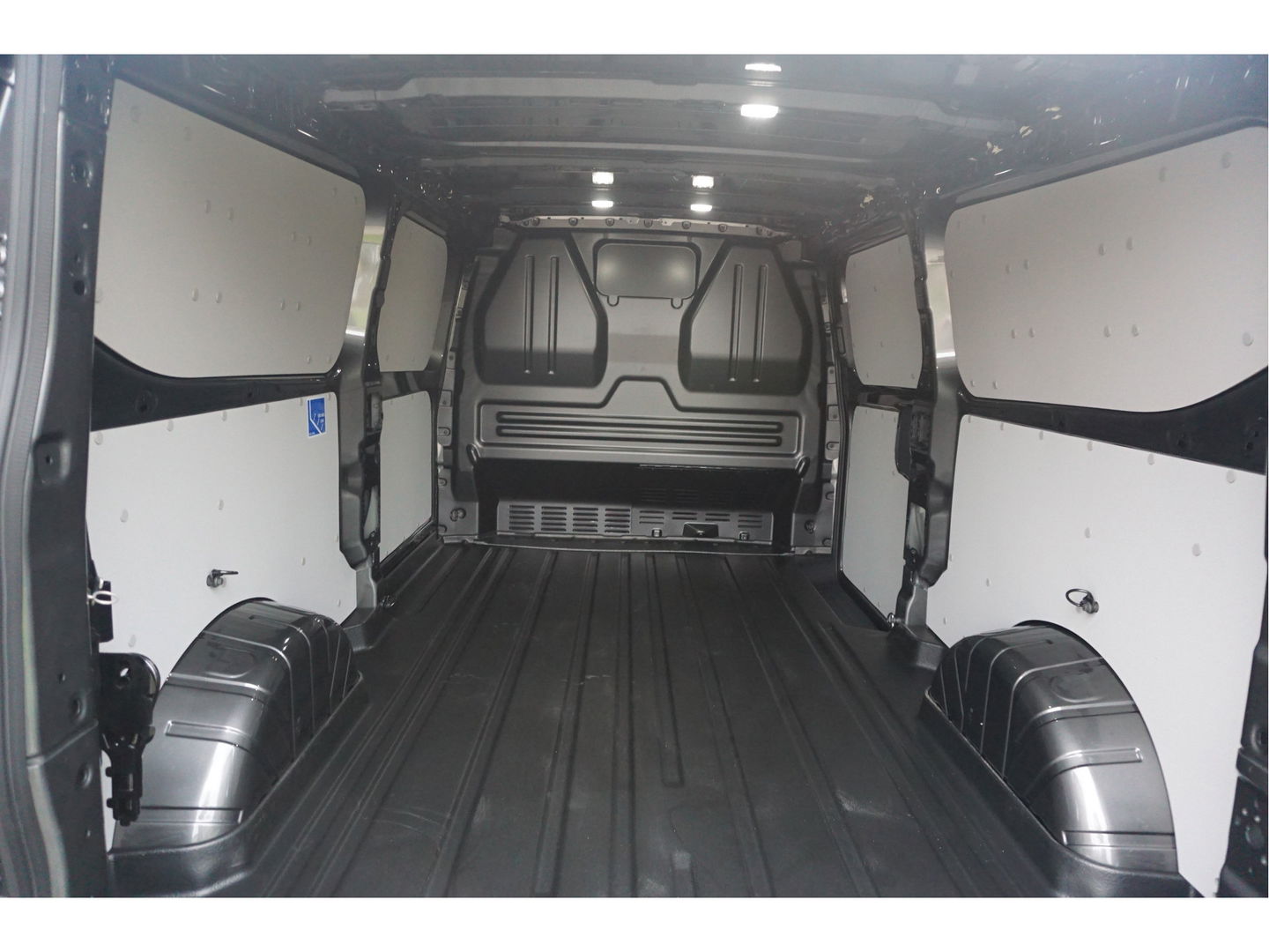 Ford Transit Custom 300L 170PK Limited AUT BPM VRIJ!! Navi, Cam, Adap. Cruise, LM Velg, LED!! NR. 236