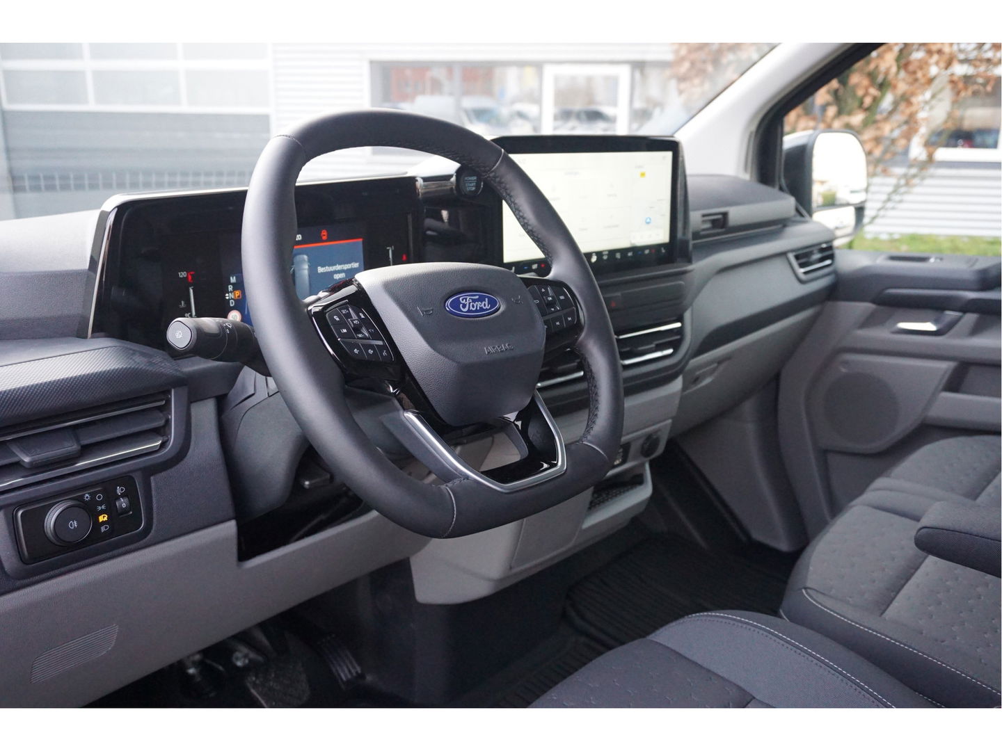 Ford Transit Custom 300L 170PK Limited AUT BPM VRIJ!! Navi, Cam, Adap. Cruise, LM Velg, LED!! NR. 236