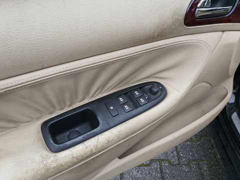 Peugeot 607 2.7 HDiF Executive Ivoire-Pack Aut. *PANO | XENON | NAPPA-FULL-LEATHER | NAVI-FULLMAP | CRUISE | MEMORY-PACK | COMFORT-SEATS | TOWBAR | HEATED-SEATS | 17"ALU*