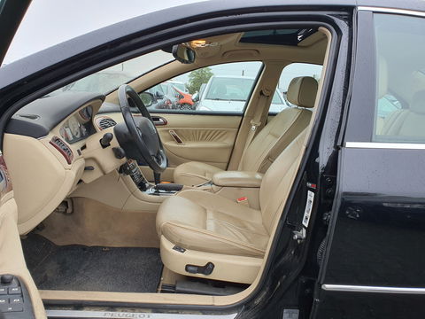 Peugeot 607 2.7 HDiF Executive Ivoire-Pack Aut. *PANO | XENON | NAPPA-FULL-LEATHER | NAVI-FULLMAP | CRUISE | MEMORY-PACK | COMFORT-SEATS | TOWBAR | HEATED-SEATS | 17"ALU*