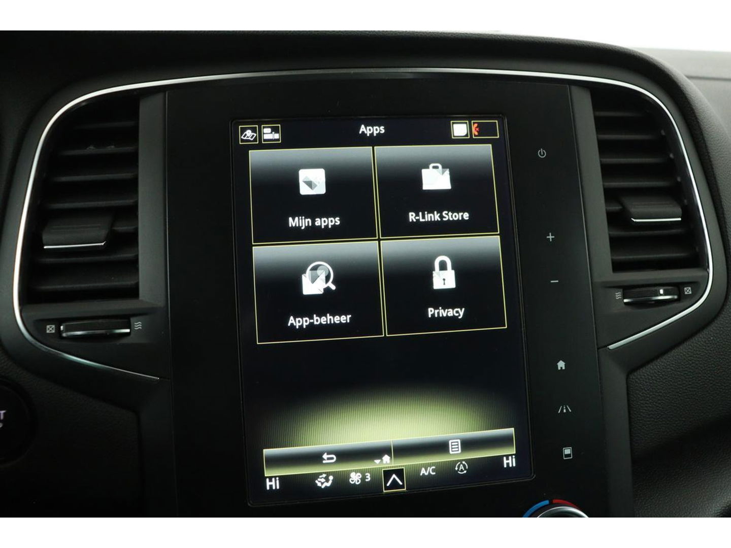 Renault Mégane 1.3 TCe Bose | Carplay | Camera | Half leder | Navigatie | Keyless | Dodehoek detectie | Park Assist | Climate control