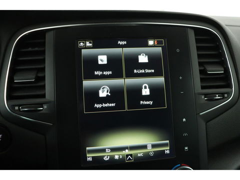Renault Mégane 1.3 TCe Bose | Carplay | Camera | Half leder | Navigatie | Keyless | Dodehoek detectie | Park Assist | Climate control