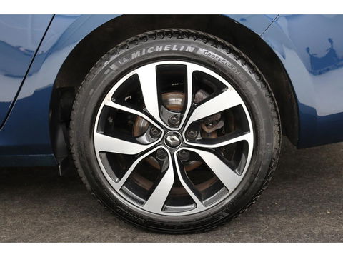 Renault Mégane 1.3 TCe Bose | Carplay | Camera | Half leder | Navigatie | Keyless | Dodehoek detectie | Park Assist | Climate control