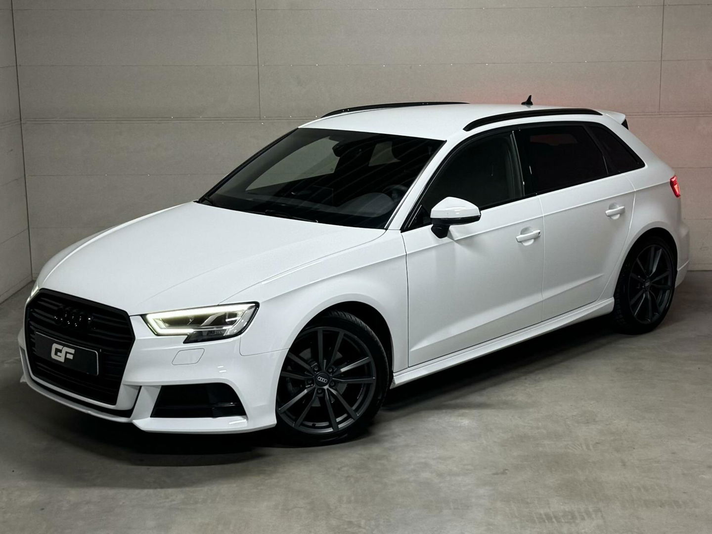 Audi A3 Sportback 30 TFSI 3x S-Line Black Edition Navi NAP