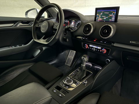 Audi A3 Sportback 30 TFSI 3x S-Line Black Edition Navi NAP