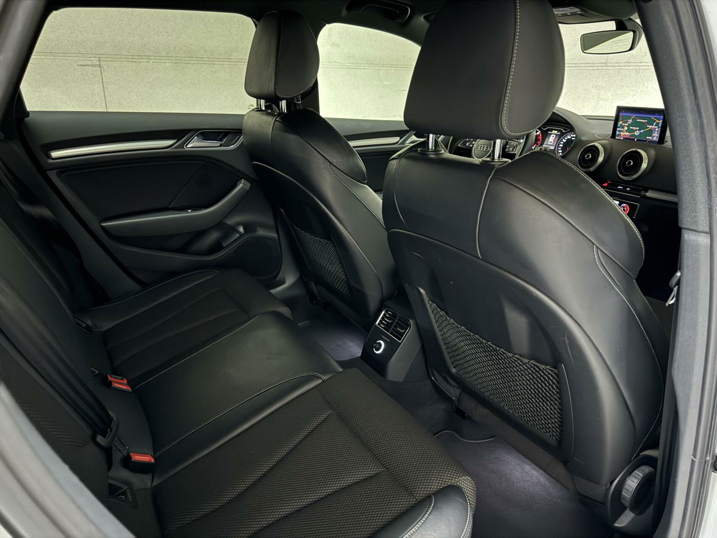 Audi A3 Sportback 30 TFSI 3x S-Line Black Edition Navi NAP