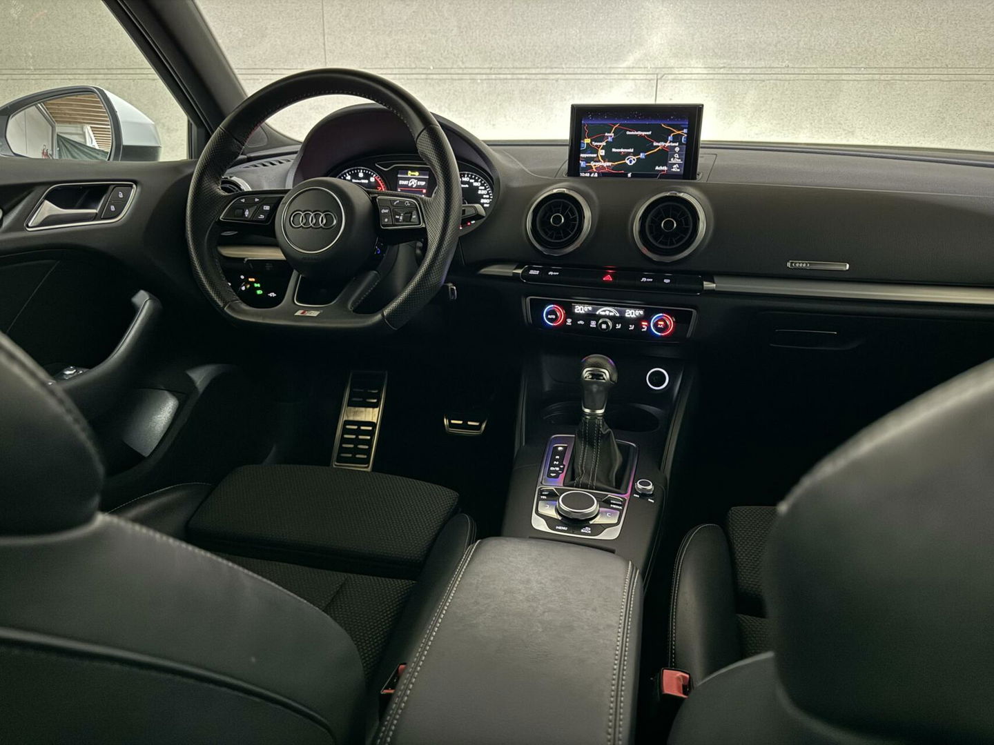 Audi A3 Sportback 30 TFSI 3x S-Line Black Edition Navi NAP