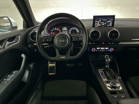Audi A3 Sportback 30 TFSI 3x S-Line Black Edition Navi NAP