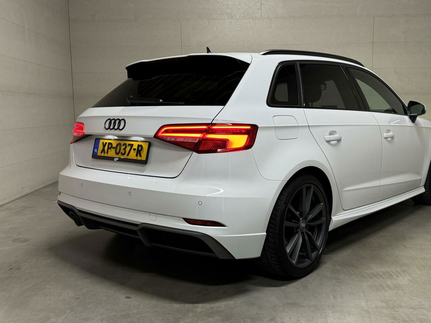 Audi A3 Sportback 30 TFSI 3x S-Line Black Edition Navi NAP