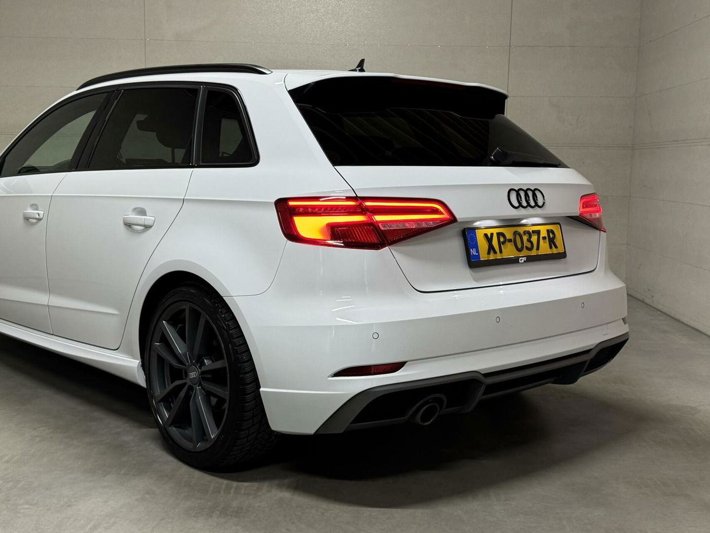 Audi A3 Sportback 30 TFSI 3x S-Line Black Edition Navi NAP